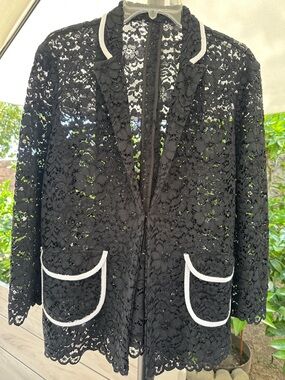 Gorgeous Black Open Lace Blazer with Scalloped Hem and White Trim Size M
